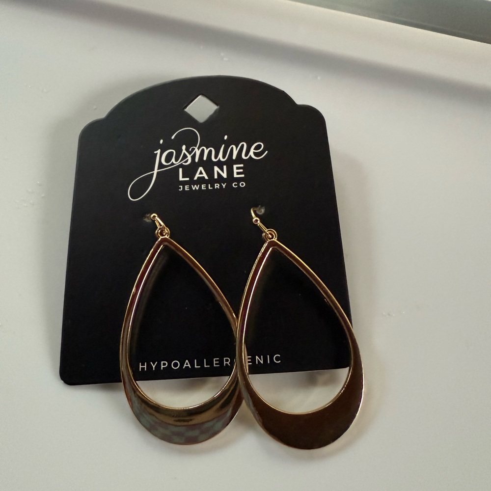 Jasmine Gold Teardrop Earrings
